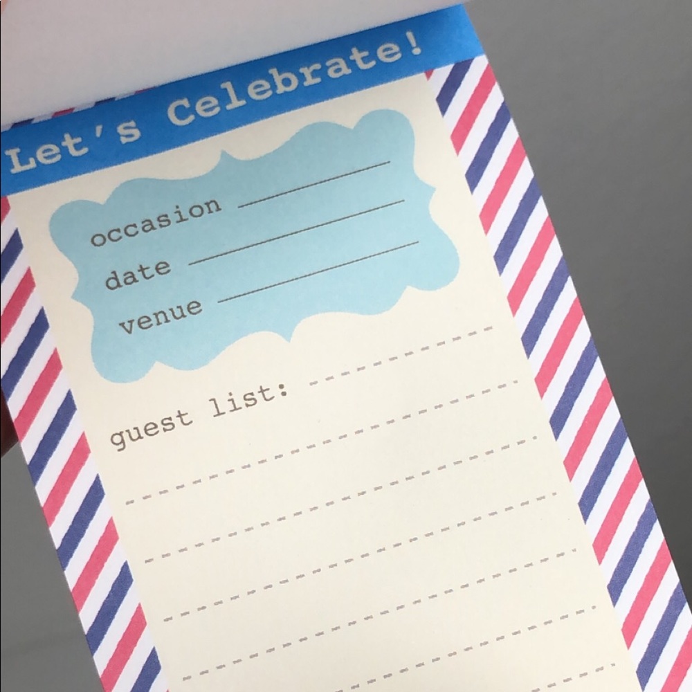 Hello Kitty Special Occasion notepad - Picture 3 of 5